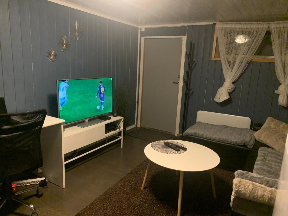 Trivelig Leilighet Gratis Parkering Pa Stedet! Apartment พอร์ชกรุนน์ ภายนอก รูปภาพ